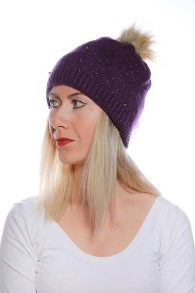 toptanhanem Pompom Stone Beret - Winter Accessory Combining Elegance and Warmth - Purple