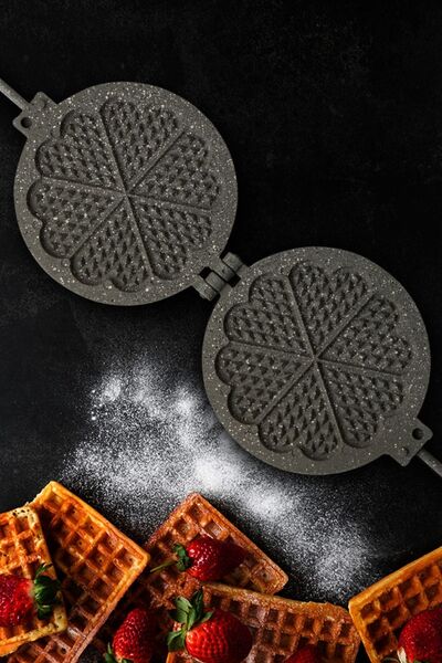 Gerçektrend قالب وافل على شكل قلب من الجرانيت مكون من 6 أقسام