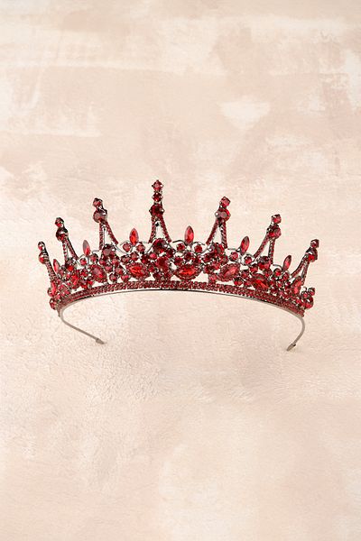 Hayalperest boncuk Crystal Bright Jewelled Bridal Crown Bridal Henna and Wedding Crown Princess Crown with Crystal Jewelled Burgundy