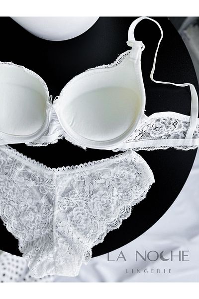 La Noche Lingerie Γυναικείο Σετ εσώρουχο σουτιέν Push Up με λευκή δαντέλα