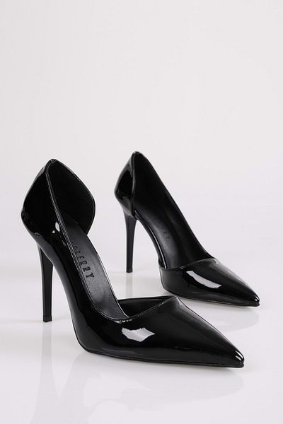 Shoeberry Massy-Stiletto aus schwarzem Lackleder für Damen