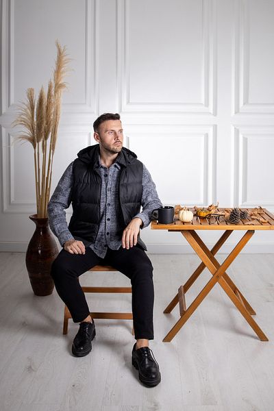 Sarar İnterview Sarar Taormina Hooded Snap Closure Black Puffer Vest