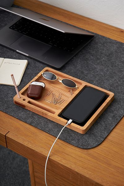 ESLENTA Desk Accessories Phone Stand For Wooden Solid Office