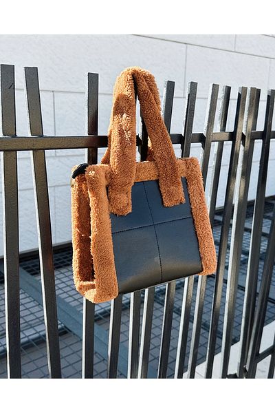 Mojeva Helen Square Fluffy Detail Γυναικεία τσάντα ώμου χειρός
