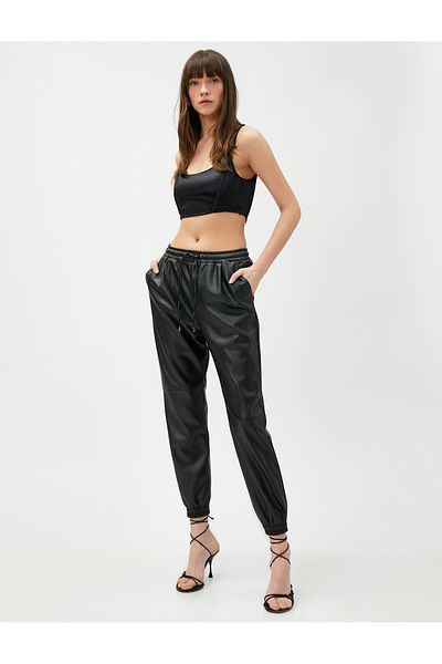 Koton Joggerhose aus Kunstleder mit Bindebund