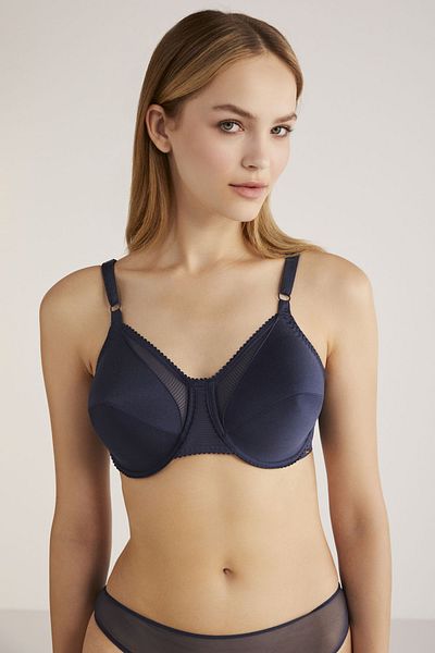 Kom SUtien NELLY