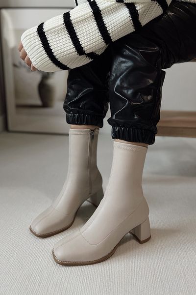 POLKA STORE Γυναικείες μπότες Harmony Stretch με μεσαίο τακούνι με φερμουάρ Blunt Toe