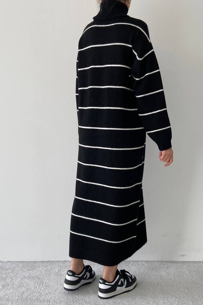 lovebox Rolák s dlouhým rukávem oversize midi délka pruhované černé úpletové šaty bez pásku 183