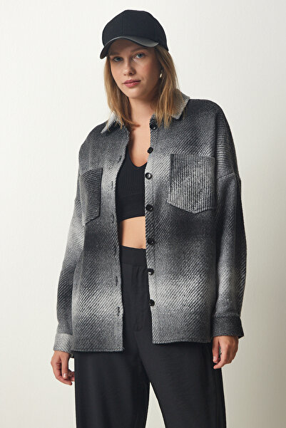 Happiness İstanbul Dámská černá košilová bunda Lumberjack Oversize Stamp TU00035