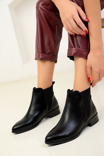 SOHO Чорні жіночі черевики Bootie 18580
