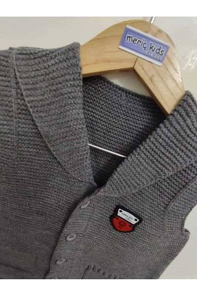 Meriç bebe Baby Boy and Child Seasonal Crest Buttoned Ata Knitwear Vest