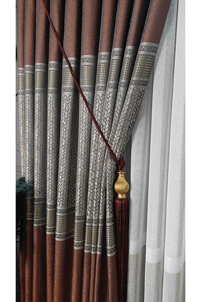 Yuka Panou fundal țiglă draperie afumată dungi grâu detaliat o singură aripă strâns plisată jacquard semilucioasă