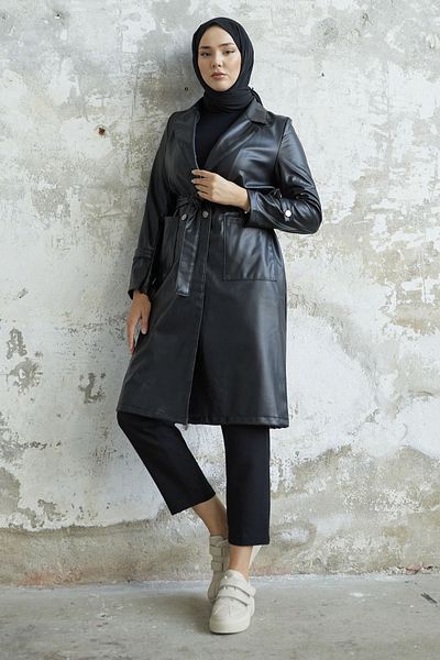 InStyle Δερμάτινη καμπαρντίνα με διπλό γιακά Anyora - Μαύρη