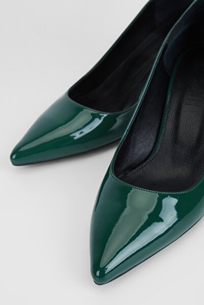 Valmenti Women's Green Rgn Vegan Heeled Shoes