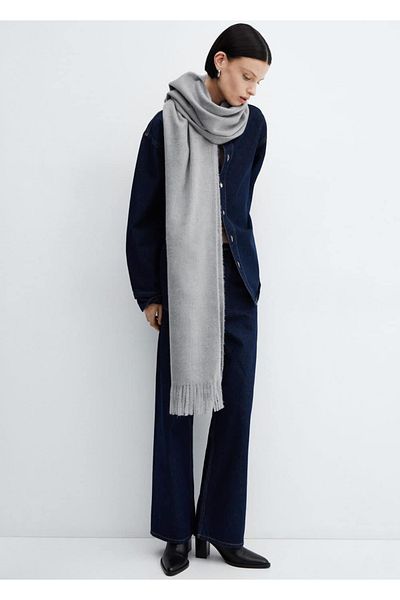 MANGO Woman Schal mit Quasten