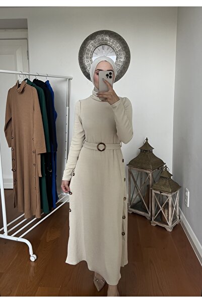 Esre Store Φόρεμα χιτζάμπ με λεπτομέρεια στο πλάι με κουμπιά, μπεζ