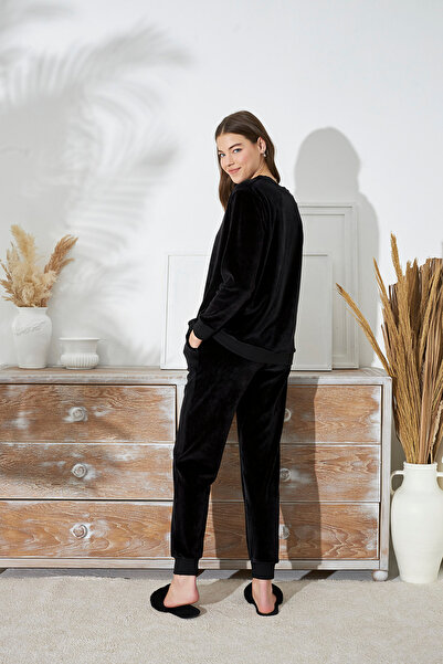 Sevim 15217 EMBROIDERED VELVET PAJAMAS SET