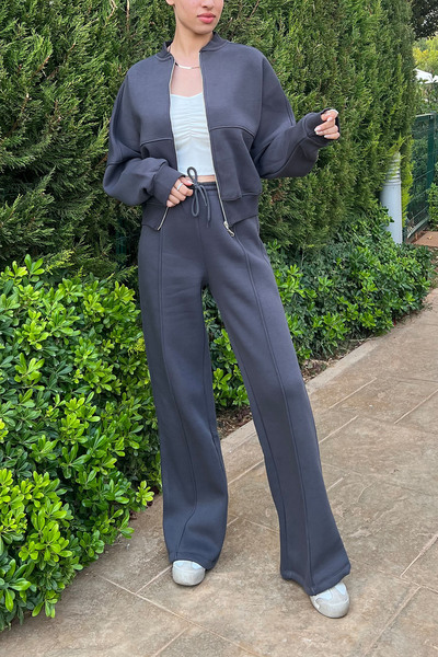 BOZHÜYÜK بدلة رياضية نسائية باللون الرمادي