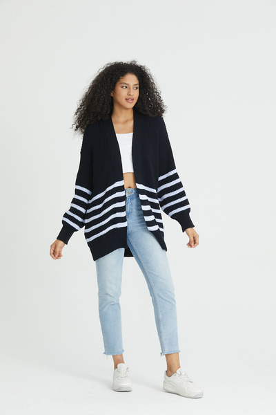 Nopen Knitwear Жіночий темно-синій светр з синіми смужками