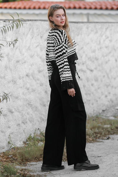 Chiccy Black Cargo Pocket Woven Elastic Waist Wide Leg Cargo Pants