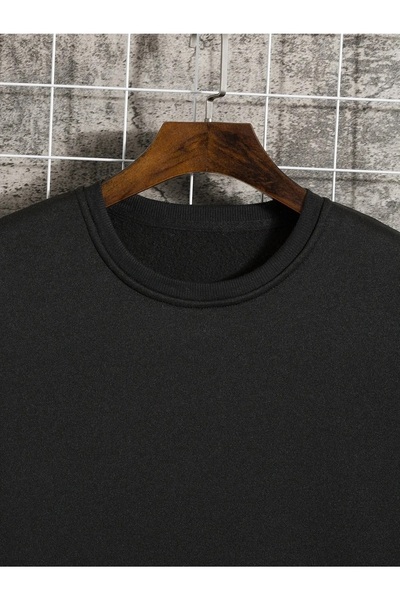 Mad&Calf Men's Basic Crew Neck 3 Thread Non-Ribbed Sweatshirt