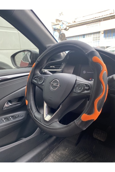 Fox Geçmeli Üç Boyutlu Masajlı Direksiyon Kılıfı