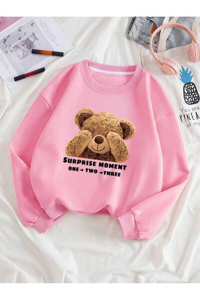 Tarzsokak Sweatshirt cu grafică ursuleț și litere Qutie, roz