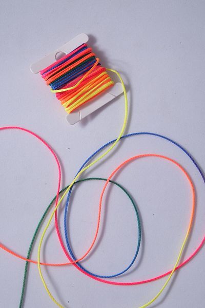 Eskişehir hobi sanat 1 mm 3 μέτρα πολύχρωμο λεπτό κορδόνι αλεξίπτωτου μακραμέ βραχιόλι κολιέ κοσμήματα σχεδίαση κλωστή