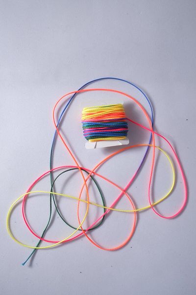 Eskişehir hobi sanat 1 mm 10 μέτρα λεπτό κορδόνι αλεξίπτωτου Macrame βραχιόλι κορδόνι πολύχρωμο κολιέ Σχέδιο κοσμήματος κορδόνι