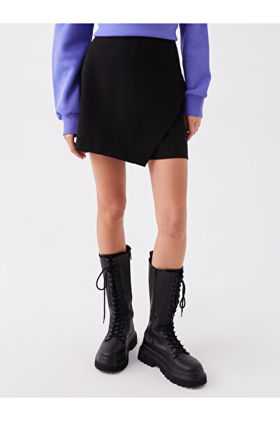 LC Waikiki Dámská Slim Fit Straight Shorts sukně