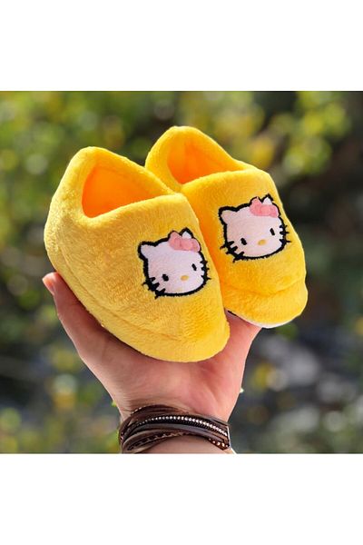 Pandalina Hello Kitty Girl's slippers non-slip sole kindergarten nursery house shoes