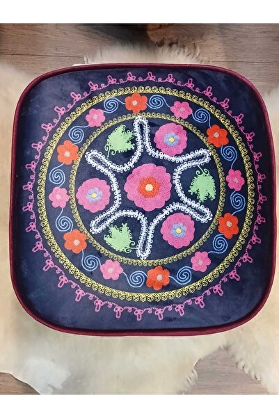 GUSTOV MOBİLYA TASARIM ETNİK DESENLİ OTANTİK PUF