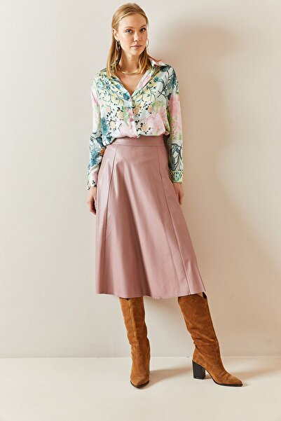 XHAN Δερμάτινη φούστα με χοντρή ζώνη σε σκόνη 4KXK7-47761-50