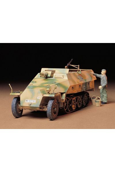 TAMIYA 1/35 German Sd.kfz 251/9 Kanonenwagen Plastic Military Vehicle Model Kit, Disassembled Hobby Set