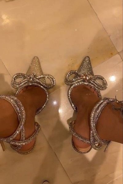 TrendyAnka Pantofi de seară pentru femei, argintiu, sclipici, satin, 8 cm, cu toc transparent, fundă, piatră, glezne, vârf ascuțit