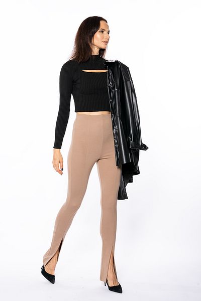 Grenj Fashion Μπεζ ψηλόμεσο κολάν με σκίσιμο μπροστά με φαρδύ πόδι