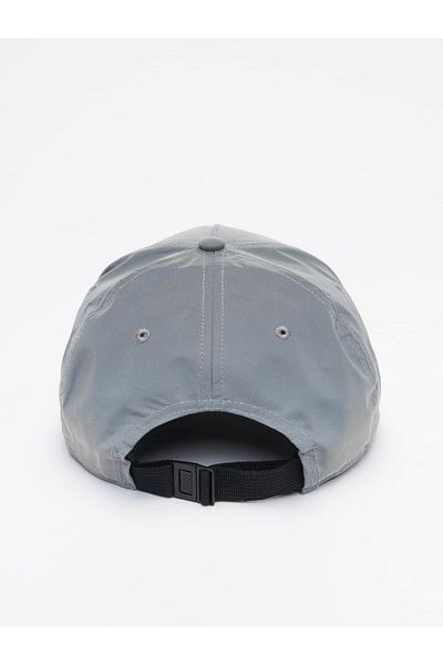 Fila Unisex FILA Bianco Yansıtıcı Doğrusal Logolu Snapback Şapka