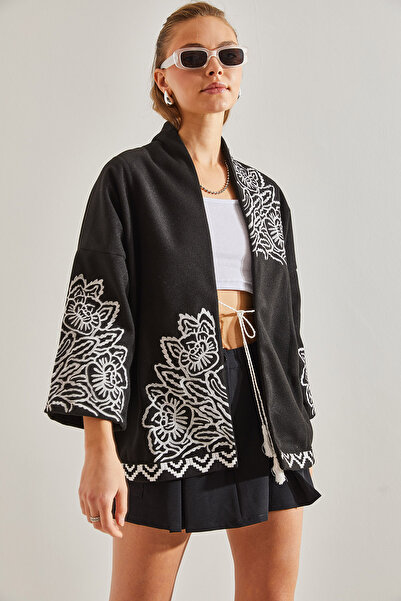 Bianco Lucci Dámská vyšívaná bunda s mnoha vzory