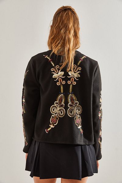 Bianco Lucci Women's Embroidered Multi-Patterned Stamp Jacket