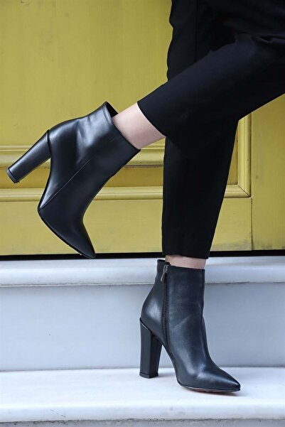 Brs Siyah Kadın Bot - Dz.siyah - 35