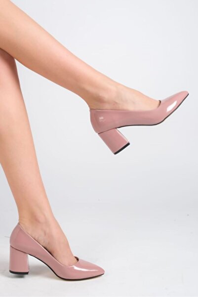 Ayakkabı Podyumum " DROİT " Somon Rugan Sivri Burunlu Dekolte 7 cm Kalın Ökçe