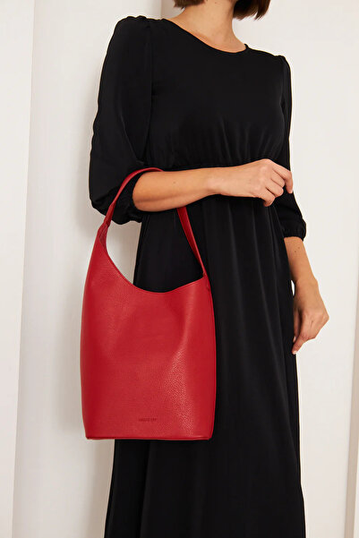 Snug Up Charm Tote Bag Hakiki Deri Kadın Kol Çantası