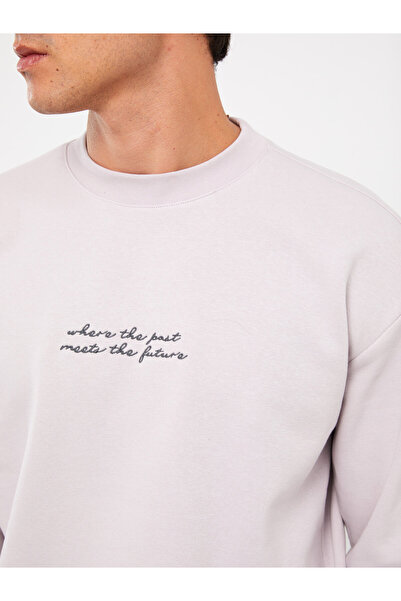 LC Waikiki Bisiklet Yaka Uzun Kollu Baskılı Erkek Sweatshirt