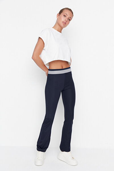 Trendyol Collection Navy Blue Scuba/Diver Relaxed Fit Ισπανικό πλεκτό αθλητικό παντελόνι TWOAW20EA0083
