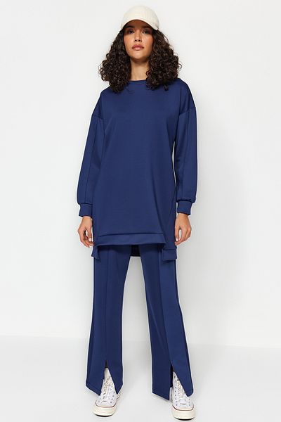 Trendyol Modest Sada potápěčské tuniky a kalhot v námořnické modré - oversize detail rozparku TCTAW23US00201