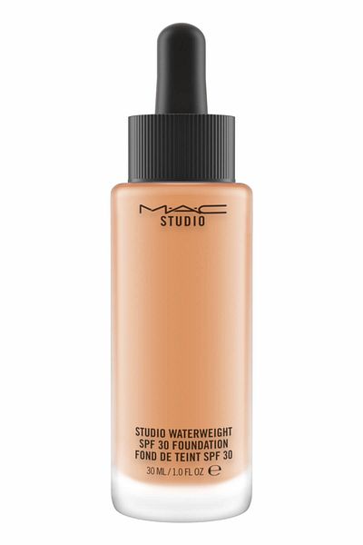 M.A.C Studio Waterweight SPF 30 Foundation NC44 Foundation 30 ml FNDTN76