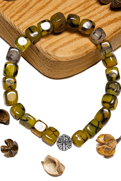 Tesbih Atölyesi Certified Cube Cut Veined Dragon Green Agate Stone Bracelet - With Silver Device