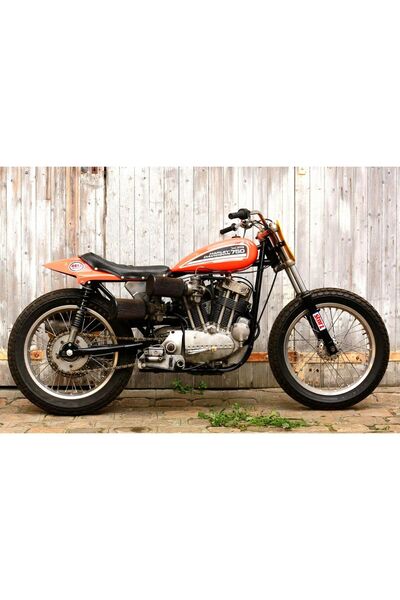 Maisto Harley Davidson Xr750 Orange/Black 1:18 Model Motorcycle
