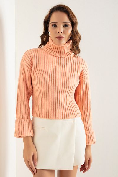 Lafaba Women's Onion Skin Wide Ribbed Turtleneck Knitwear Crop Sweater
