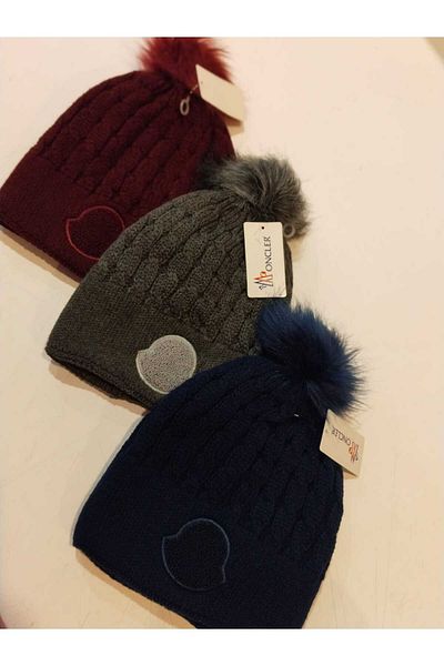 BTL STORE New Season Women's Beret Logo Detailed winter beanie hat